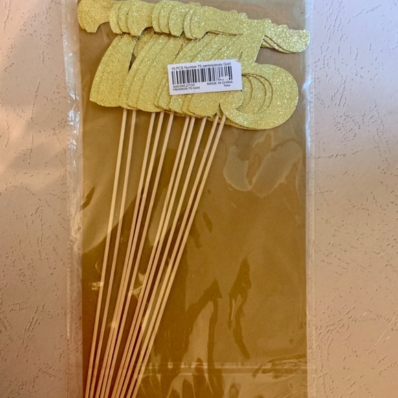 Number 75 Gold Centerpiece Sticks - 75th Birthday Party Decor - Picture 7 of 7